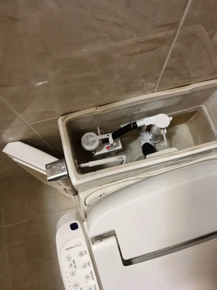 변기 부품 교체 완벽 가이드 - 언제 교체해야 할까?